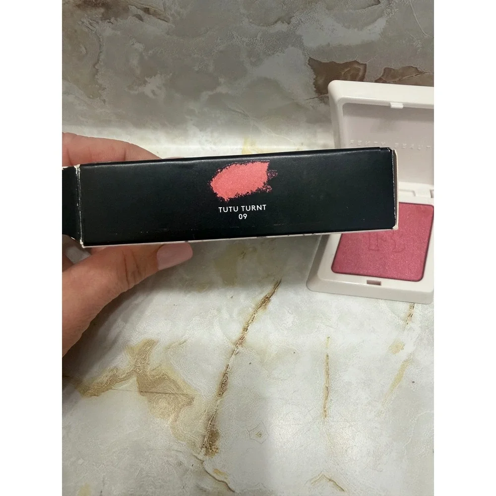 Fenty Beauty Fenty Cheeks Suede Powder Blush Tutu Turnt 09 Pink‎ 0.14oz New Box